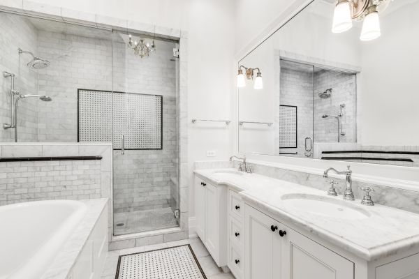 Shower Installation in Hollywood