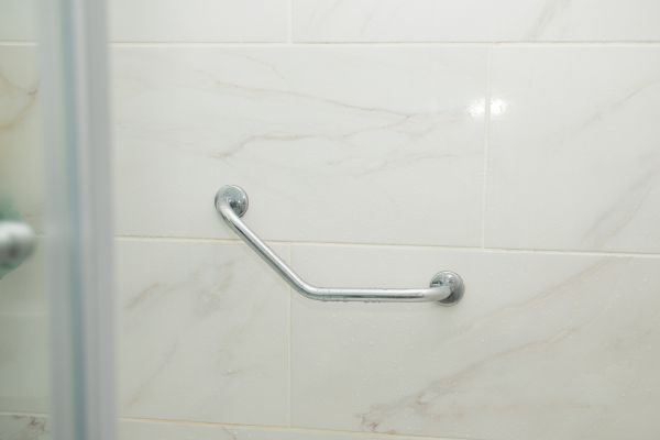 Cost of Mobility Shower Installation in Hollywood